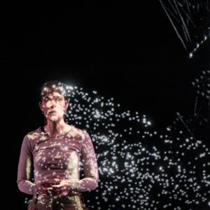 L'intelligenza artificiale e la politica: ChatGPT è di sinistra, Google di destra