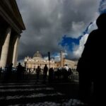 Roma, giro d’affari da 600 milioni di euro tra il funerale di Papa Francesco e il Conclave