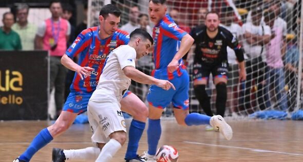 La Meta si ferma dopo 22 mesi, al PalaCatania vince la Roma
