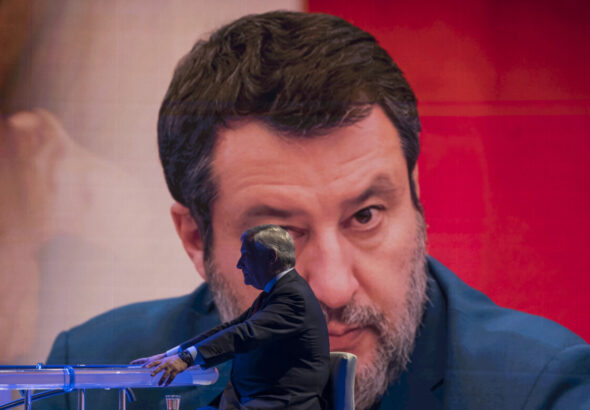 Tagli alle metropolitane di Roma, Milano e Napoli: Tajani contro Salvini