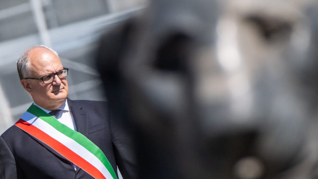 Anziani e disabili, la svolta di Roma. Con 130 milioni Gualtieri azzera le liste d’attesa