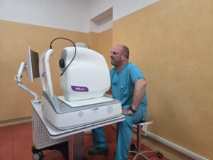 Diagnosi retinica d’avanguardia: il San Giovanni di Roma si dota della tecnologia ad altissima risoluzione